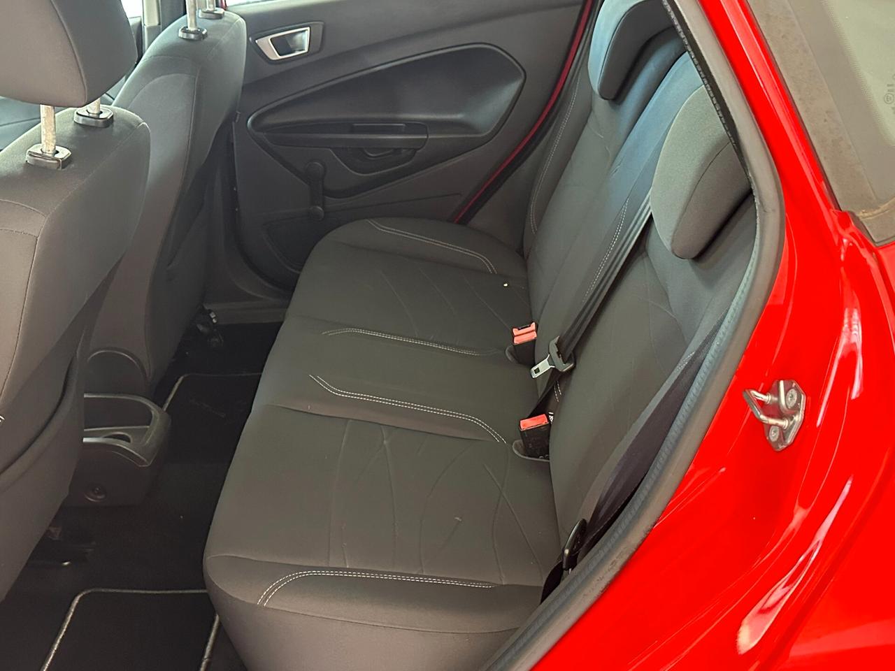 Ford Fiesta 1.5 TDCi 75CV 5 porte OK neopatentati