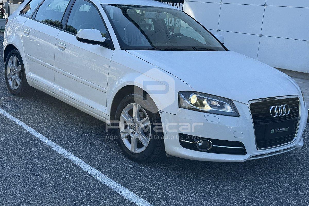 AUDI A3 SPB 1.6 TDI 105 CV CR Attraction