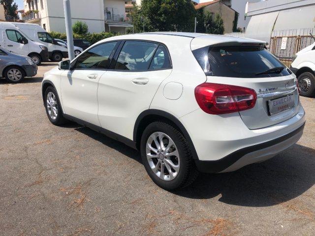 MERCEDES-BENZ GLA 180 d Executive
