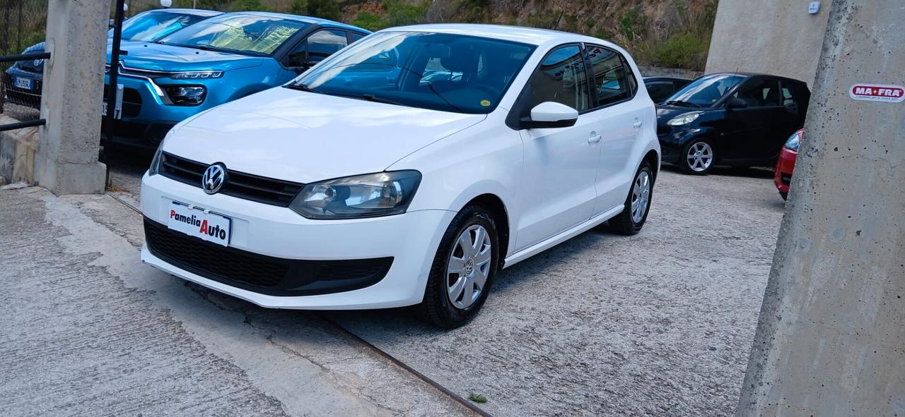 Volkswagen Polo 1.2 Trendline - 2010