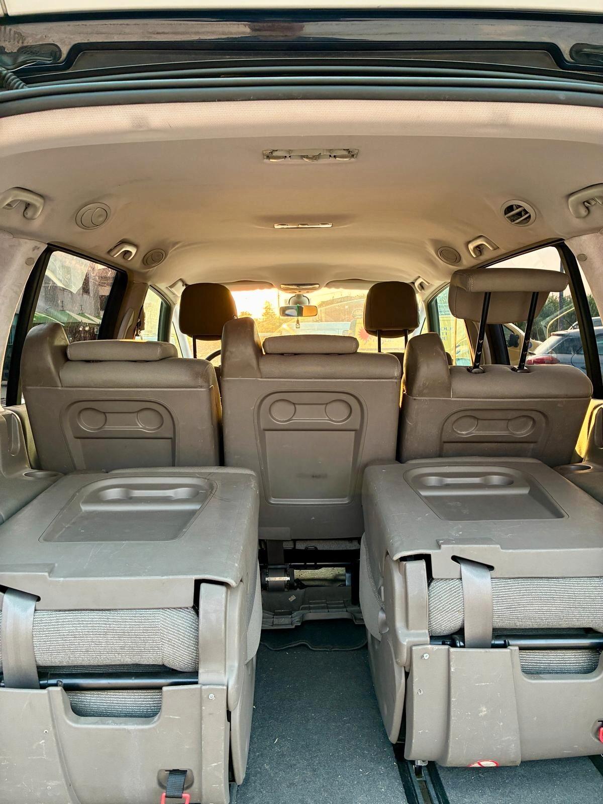 Renault Espace 2.2 16V dCi Initiale