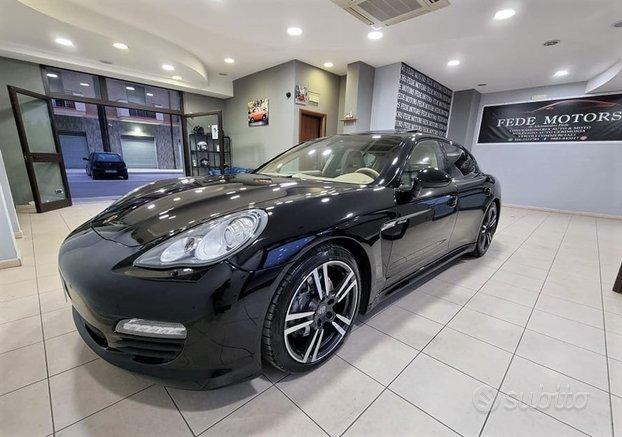 PORSCHE Panamera 3.0 UNI PROPRIETARIO TETTO PELLE