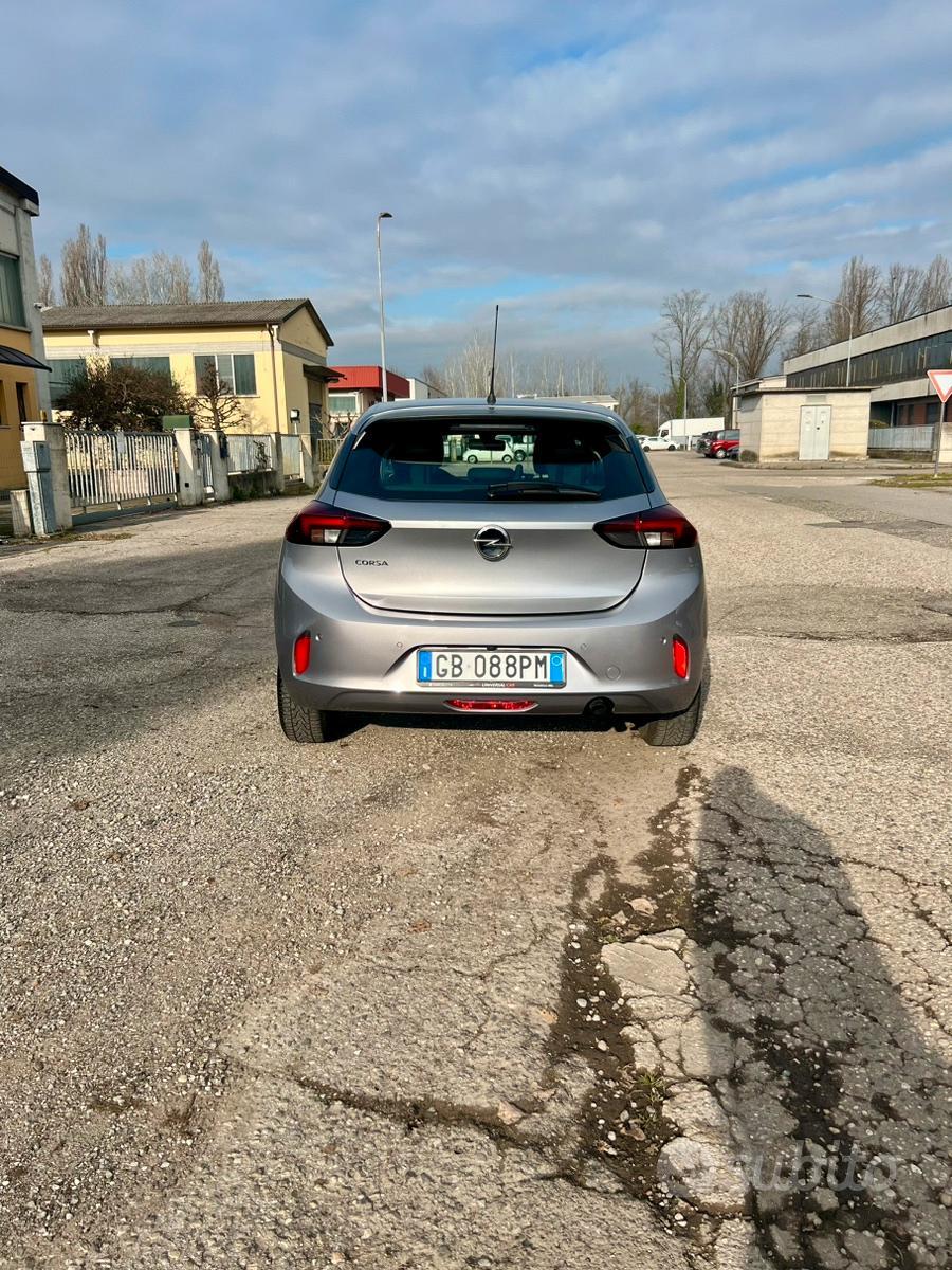 Opel corsa 1.2 75cv (NEOPATENTATI)