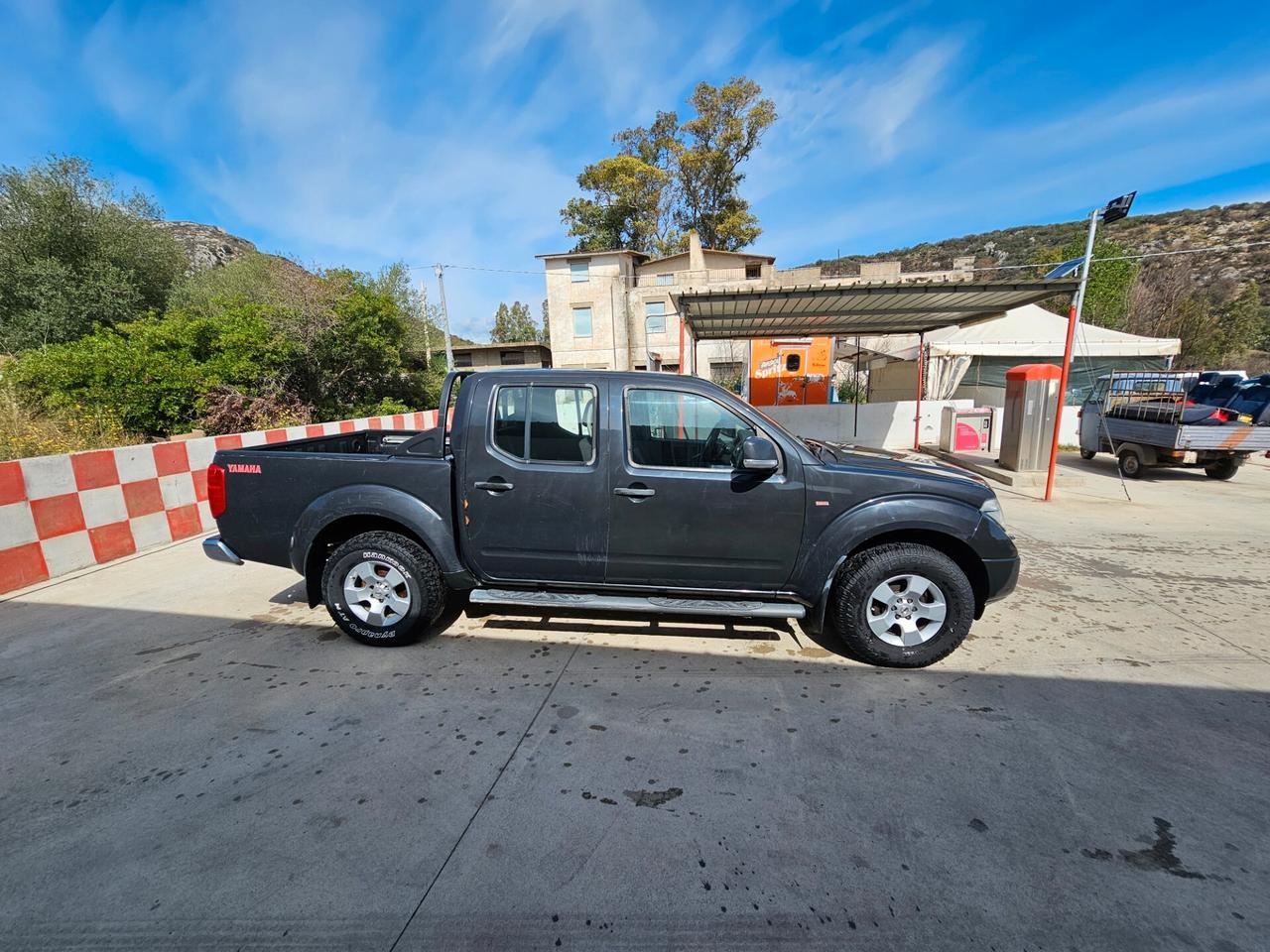 Nissan Navara 2.5 dCi 4 porte Double Cab Sport