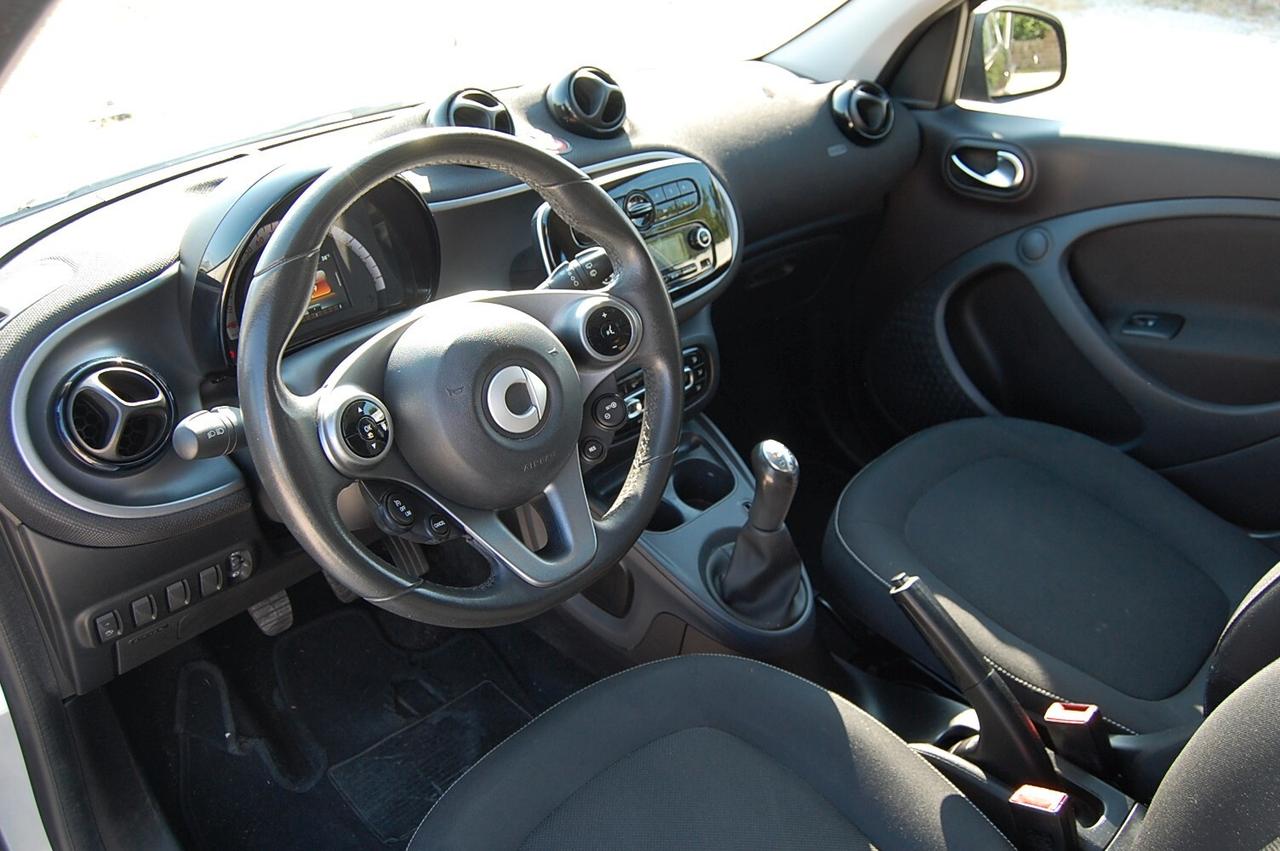 Smart ForFour 70 1.0 Passion