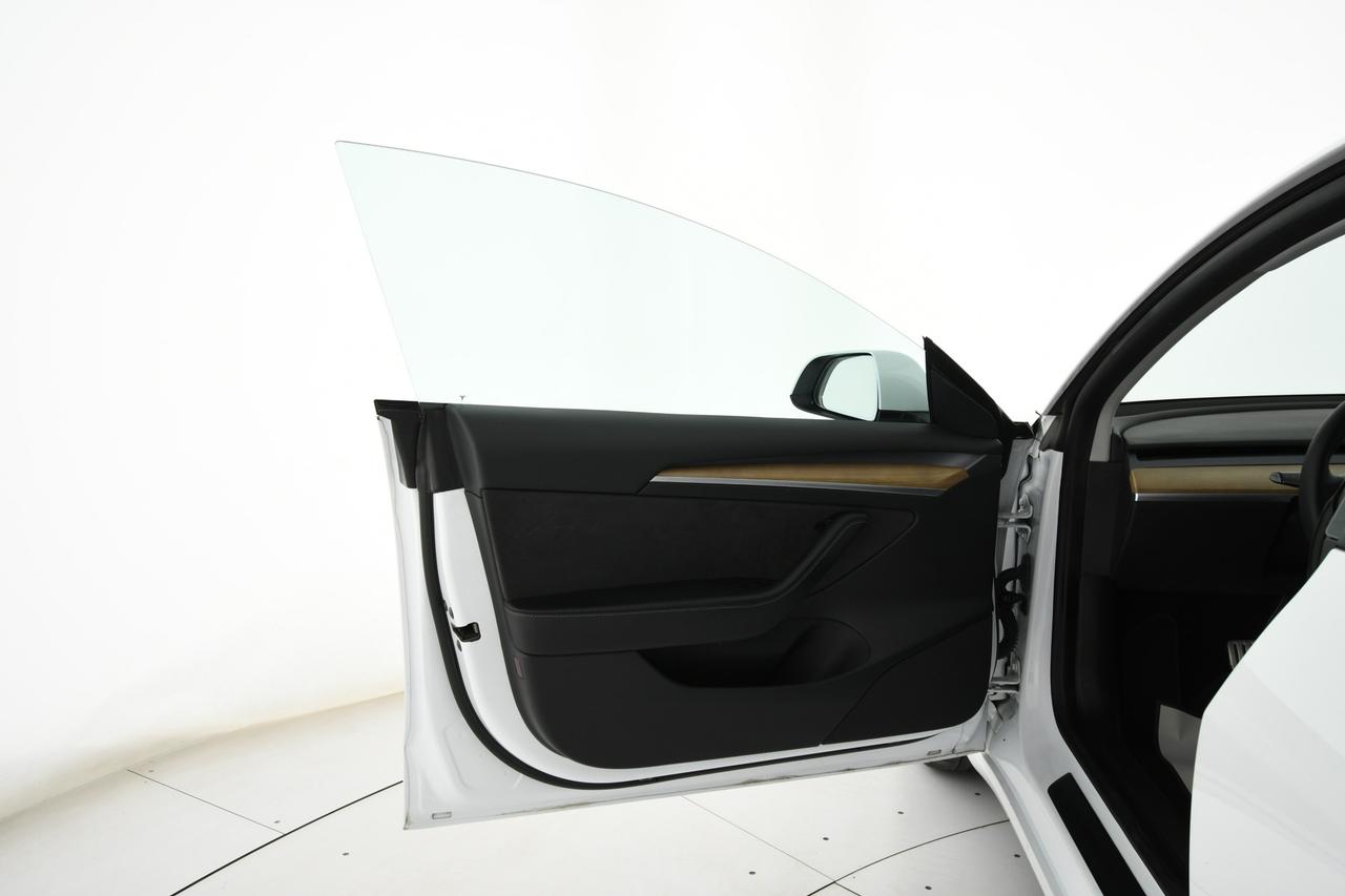 TESLA Model 3 Performance Dual Motor awd AUTOPILOT+CAMERA+ACC