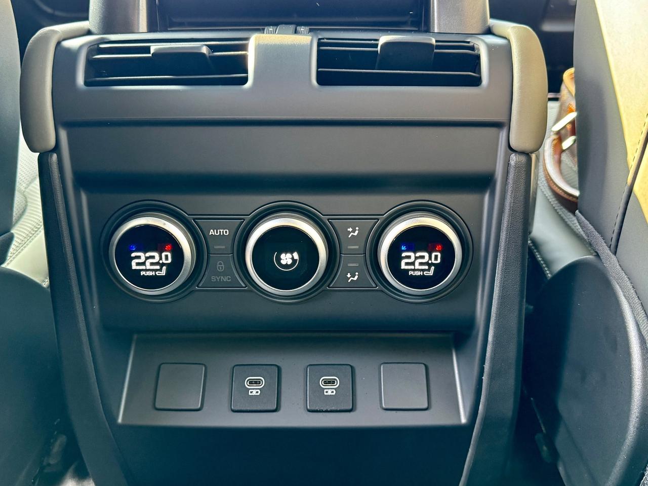 Land Rover Defender 250 CV - SUBENTRO LEASING