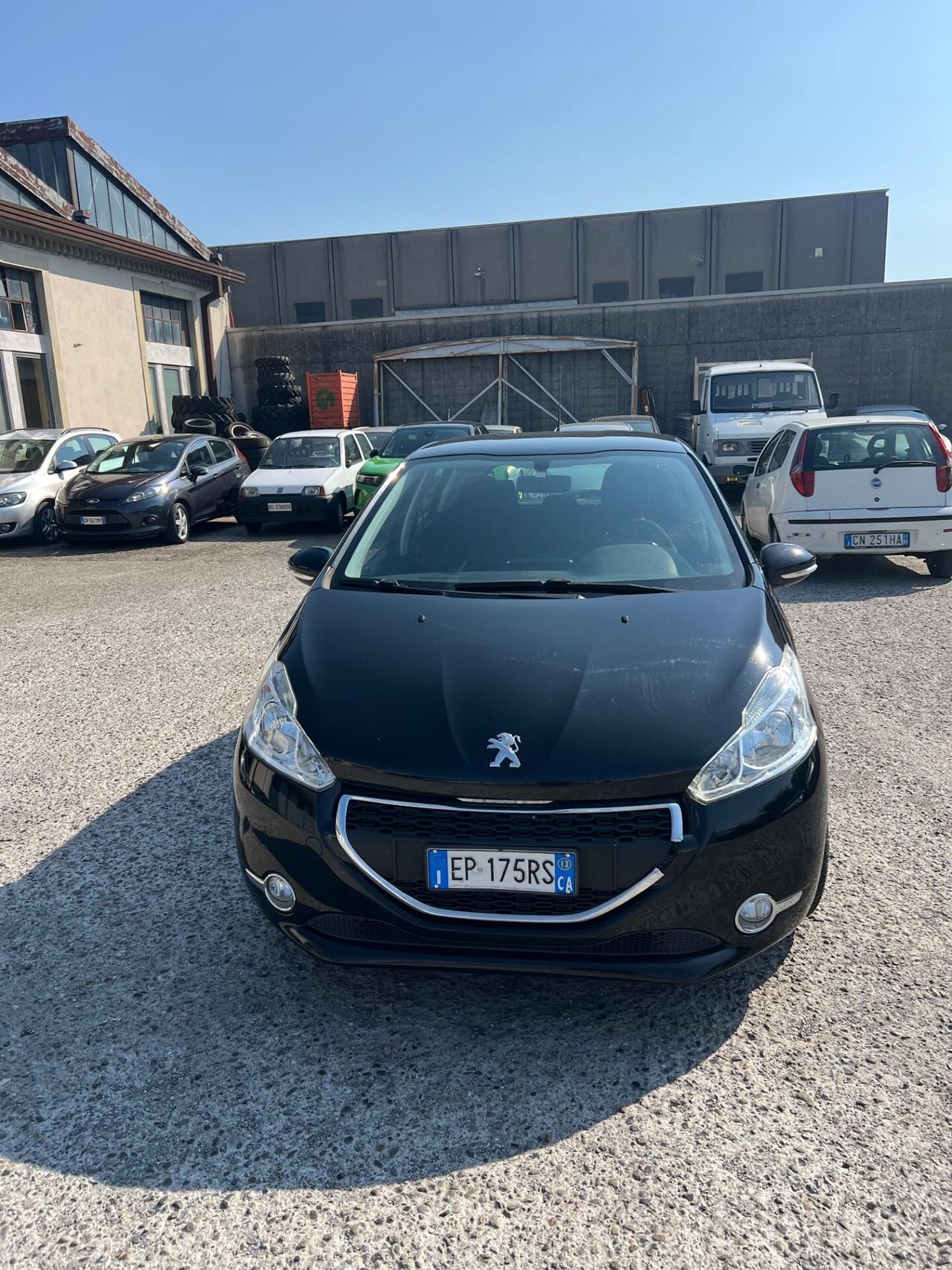 Peugeot 208 1.2 VTi 82 CV 5 porte Access