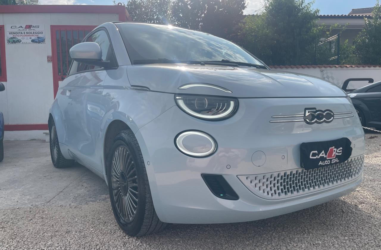 Fiat 500 Cabrio Icon+
