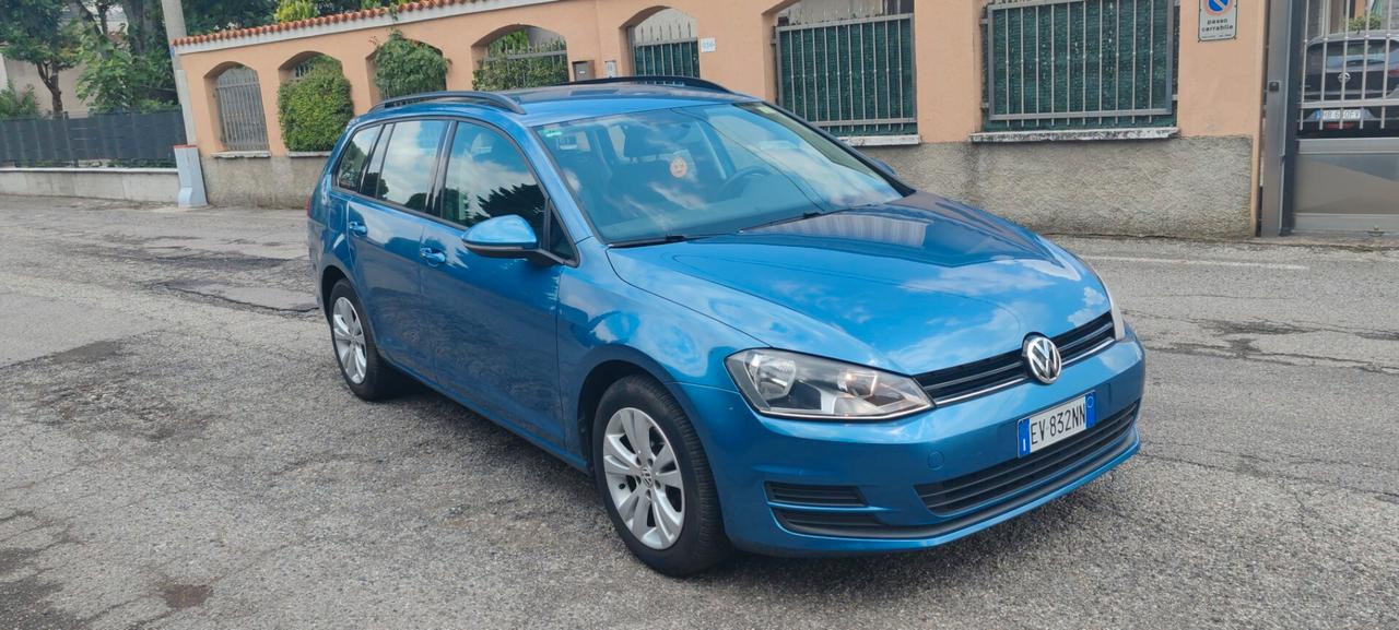 Volkswagen Golf Variant 1.2 TSI 105 CV Comfortline BlueMot. Technology