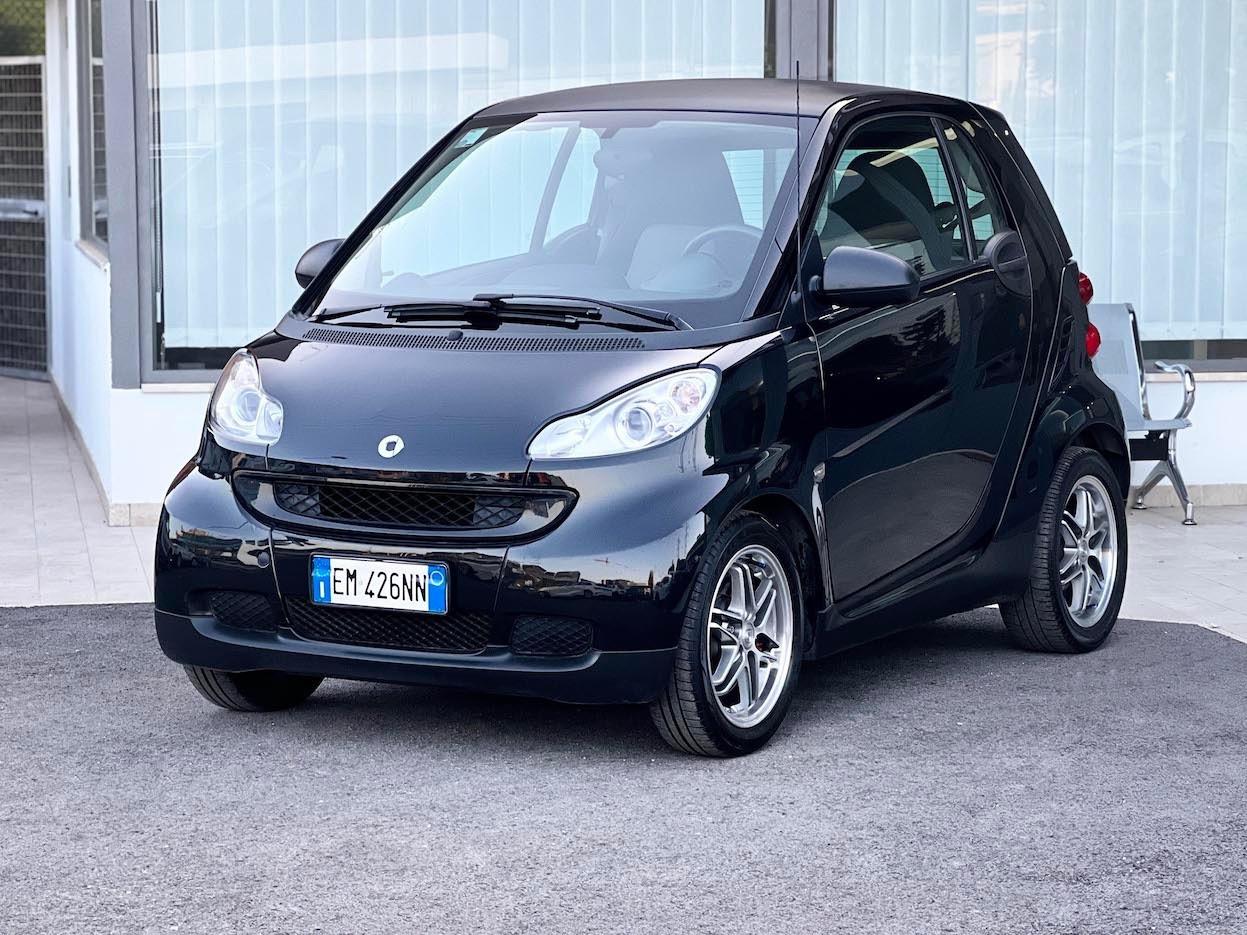 Smart ForTwo 800 cdi 40 kW coup&eacute; E5 - 2012