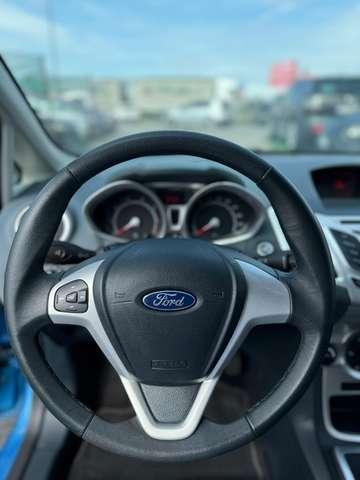 Ford Fiesta Fiesta 5p 1.4 16v Titanium auto