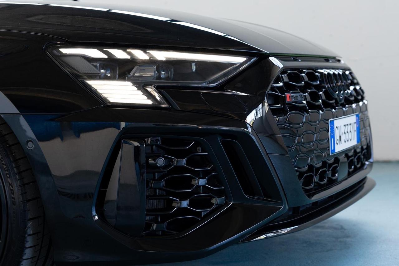 Audi RS3 Sportback 2.5 tfsi quattro s-tronic 400cv black edition