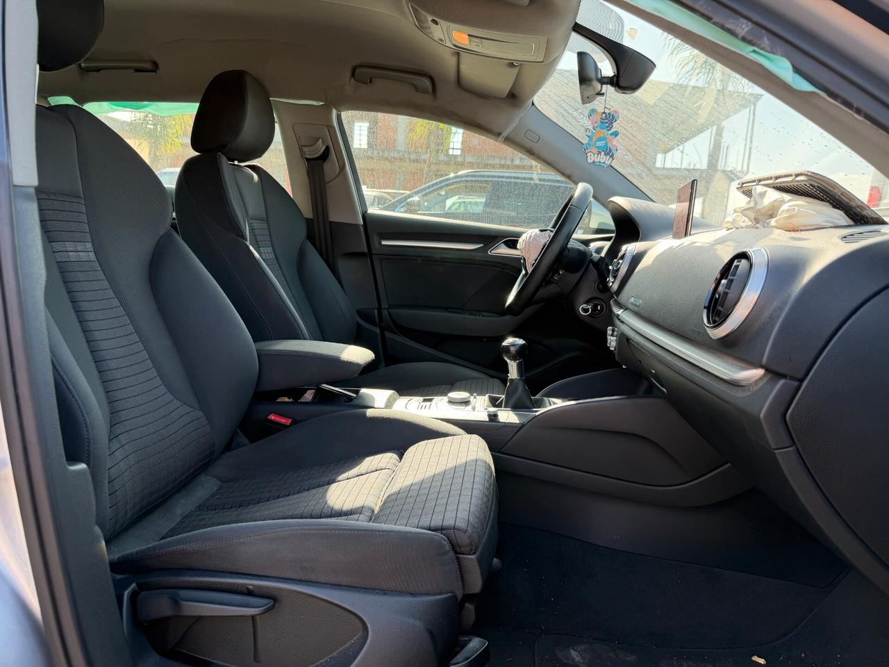 AUDI A3 2017 1.6 DIESEL 116 CV *SINISTRATA