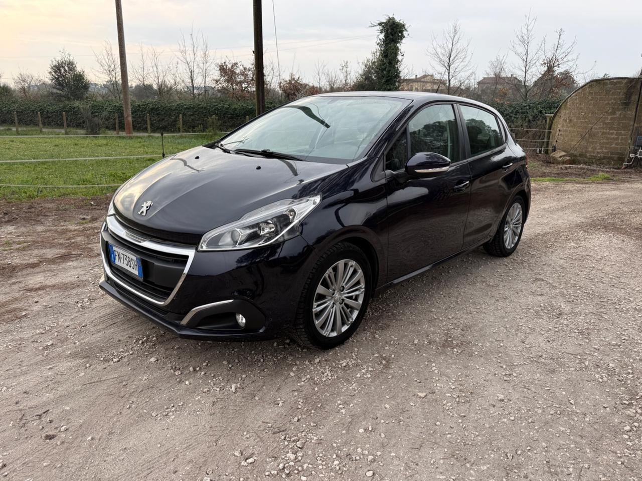 Peugeot 208 PureTech 82 5p. GPL Active
