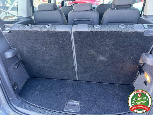 VOLKSWAGEN Touran 1.2 TSI Trendline 7 POSTI