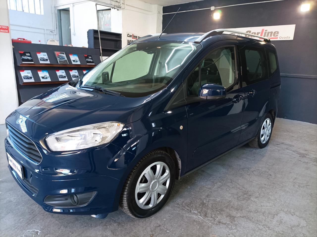 Ford Tourneo Courier 1.0 EcoBoos SOLO 24000KM