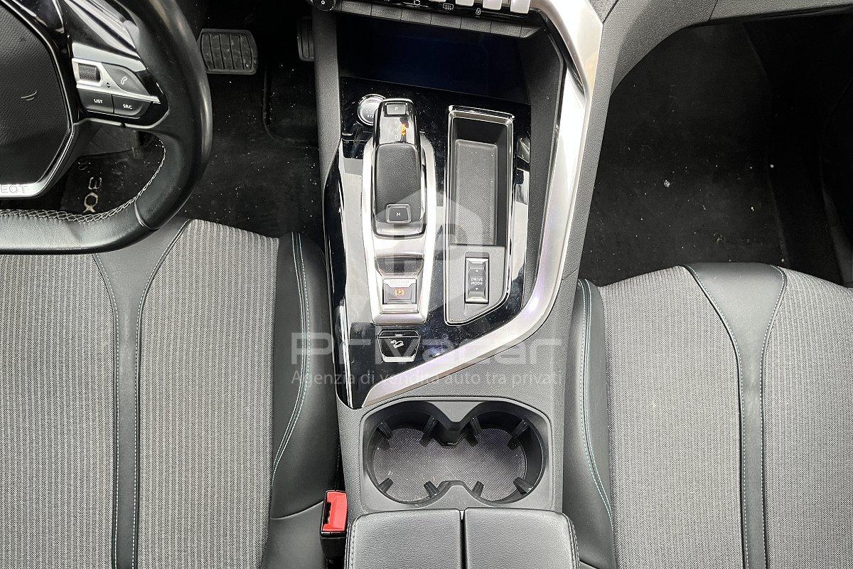 PEUGEOT 3008 BlueHDi 130 S&S EAT8 Allure