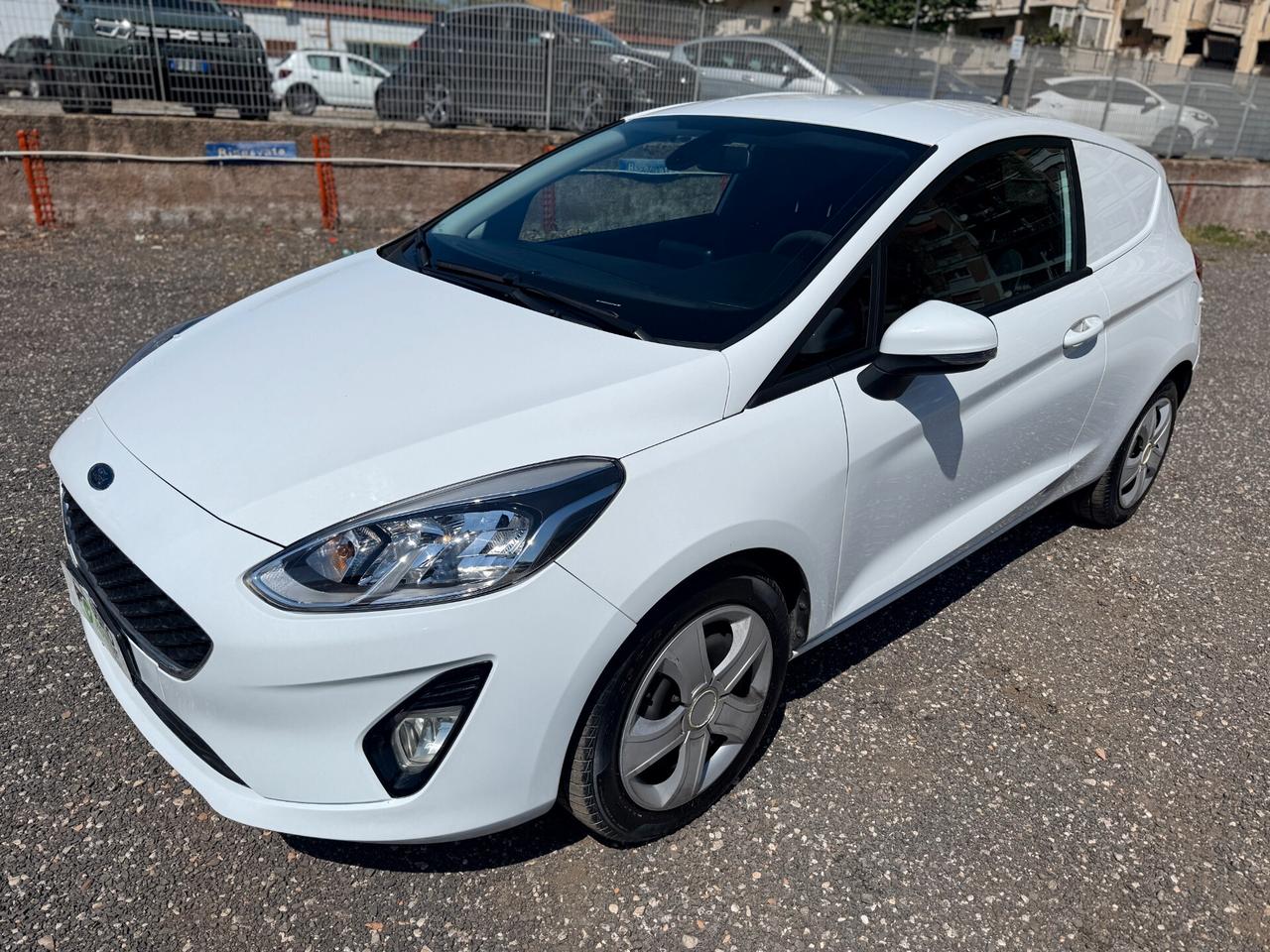 Ford Fiesta VAN 1.1 75cv E6 Gommata Distribuzione OK