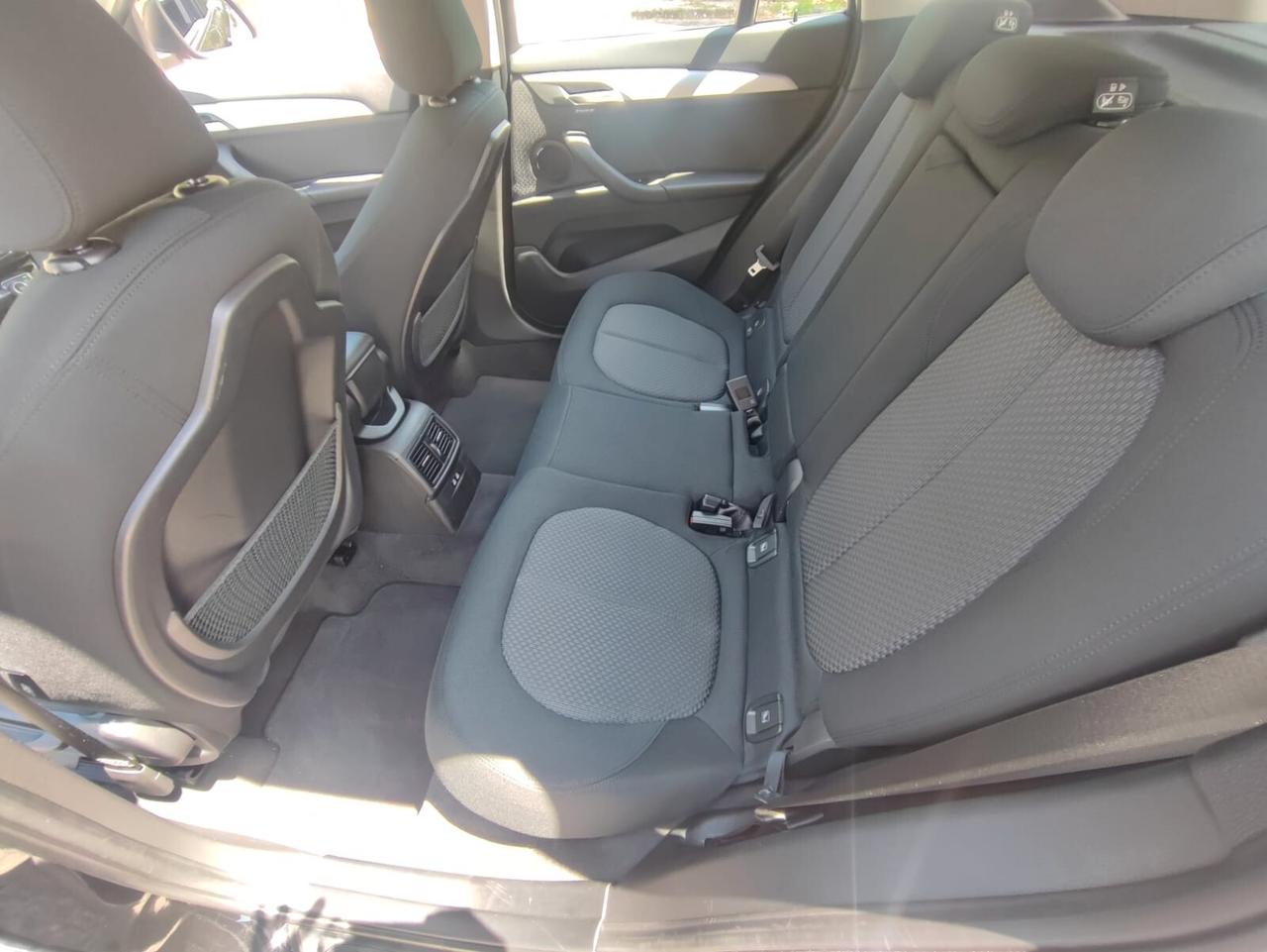 BMW X1 sdrive18d Business auto my18