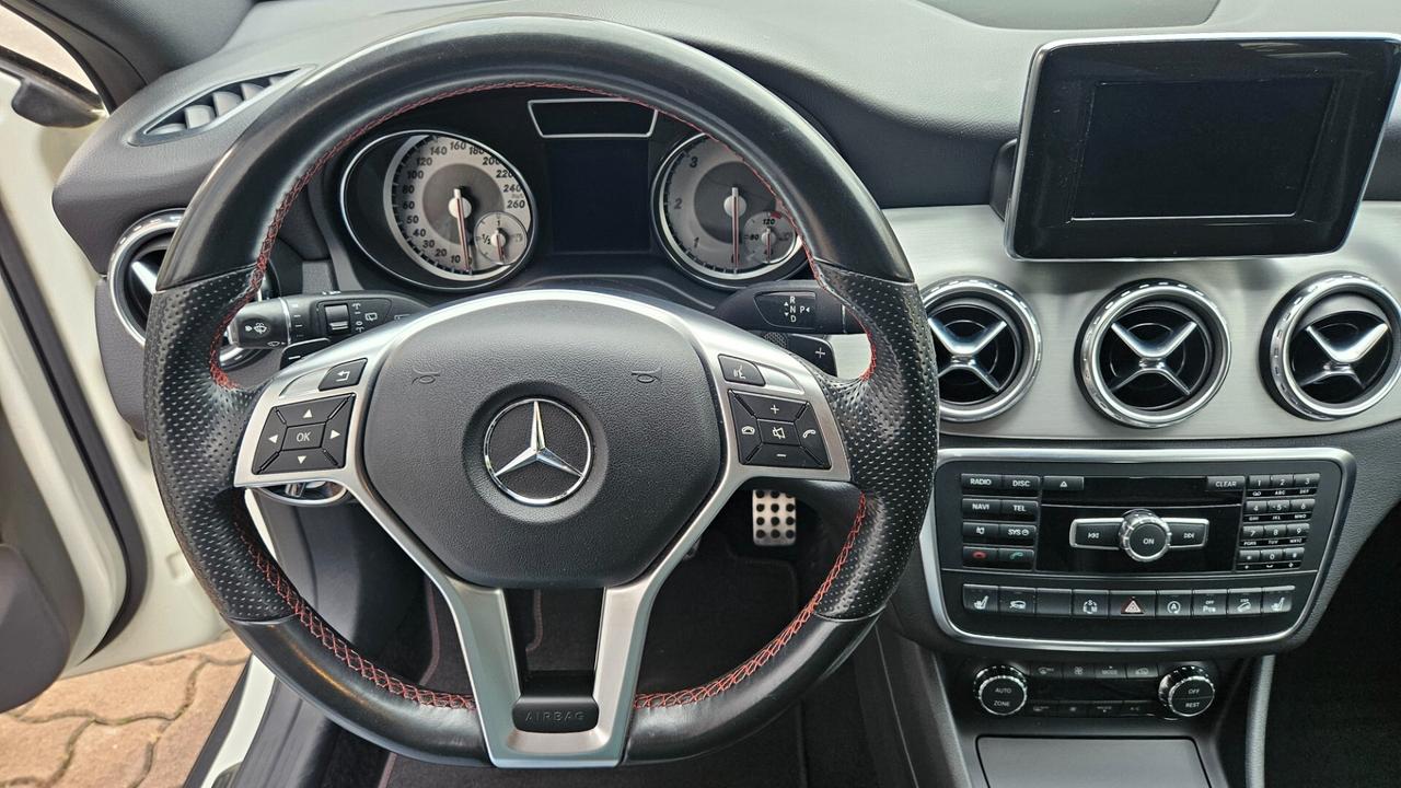 Mercedes-benz GLA 200 GLA 200 d Premium AMG 4matic NEOPATENTATI-CERCHI 19 NERI-CAMERA