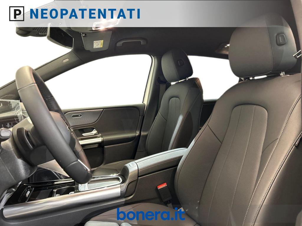 Mercedes Classe B 180 180 D Street Edition 8G-DCT