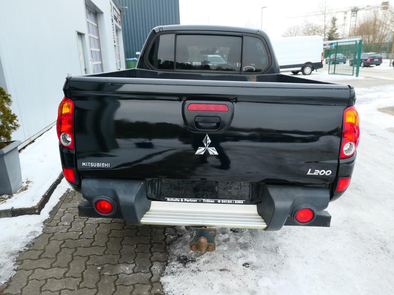 Mitsubishi L200 2.5 DI-D/178CV DC Intense Plus DPF