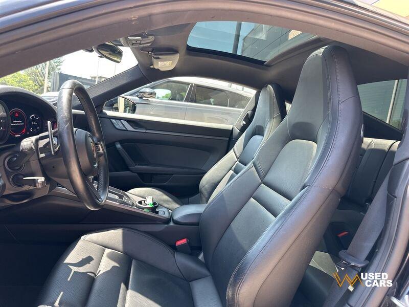 Porsche 911 Carrera 4S