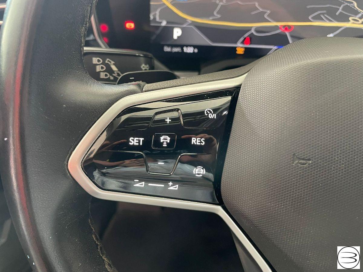 VOLKSWAGEN - Touareg - 3.0 TDI Advanced