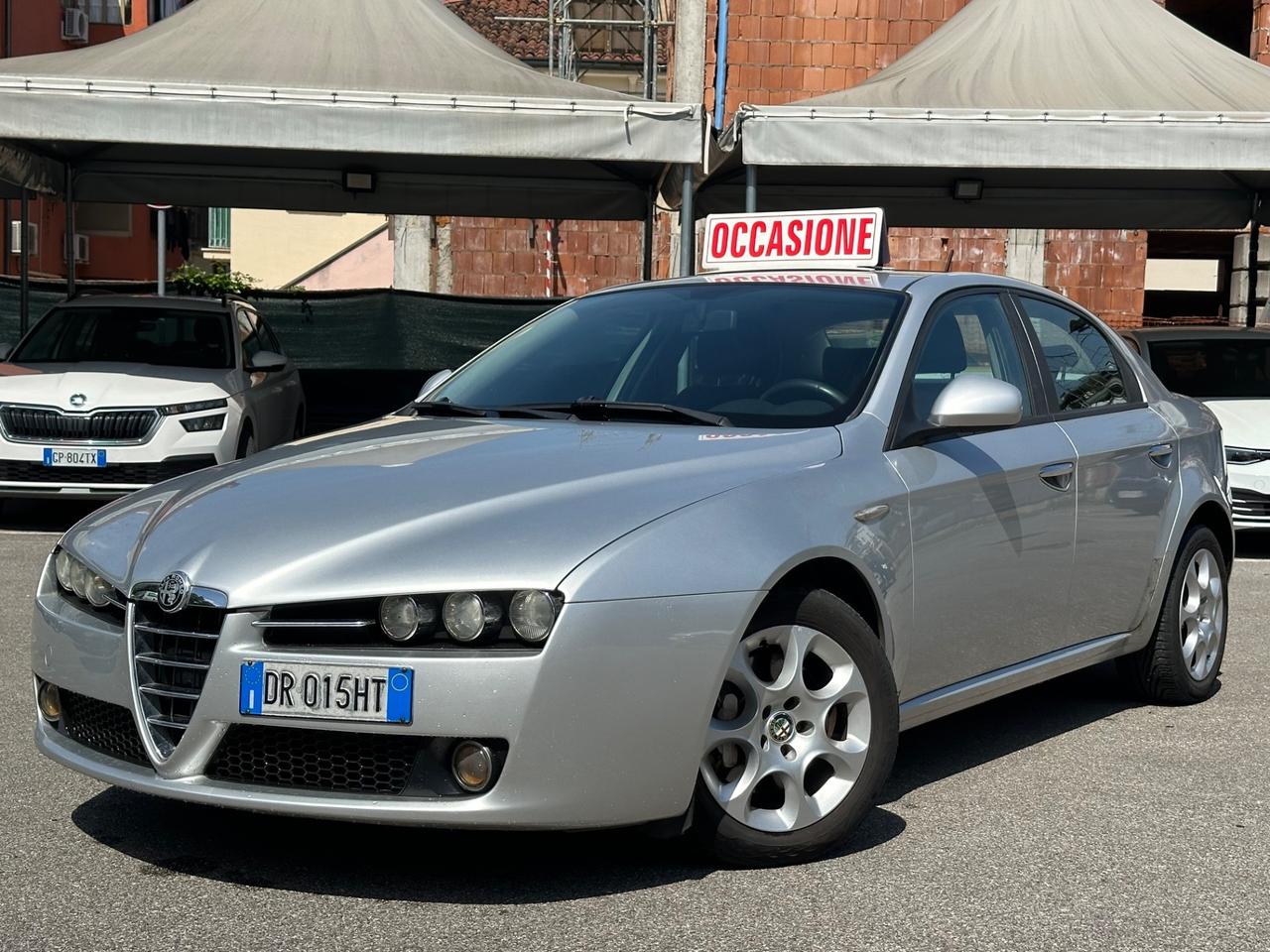Alfa Romeo 159 1.9 JTDm 16V Exclusive