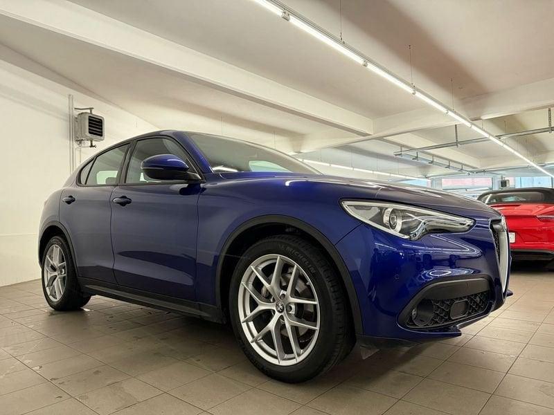Alfa Romeo Stelvio 2.2 Turbodiesel 160 CV AT8 RWD Super Business