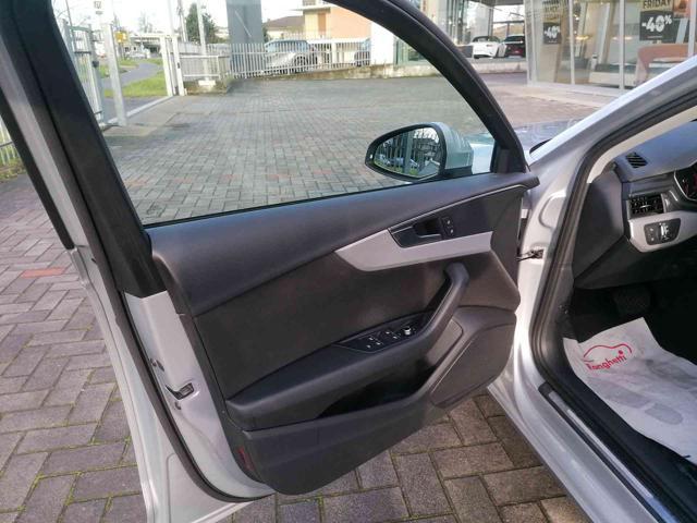 AUDI A4 Avant 40 TDI S tronic Business