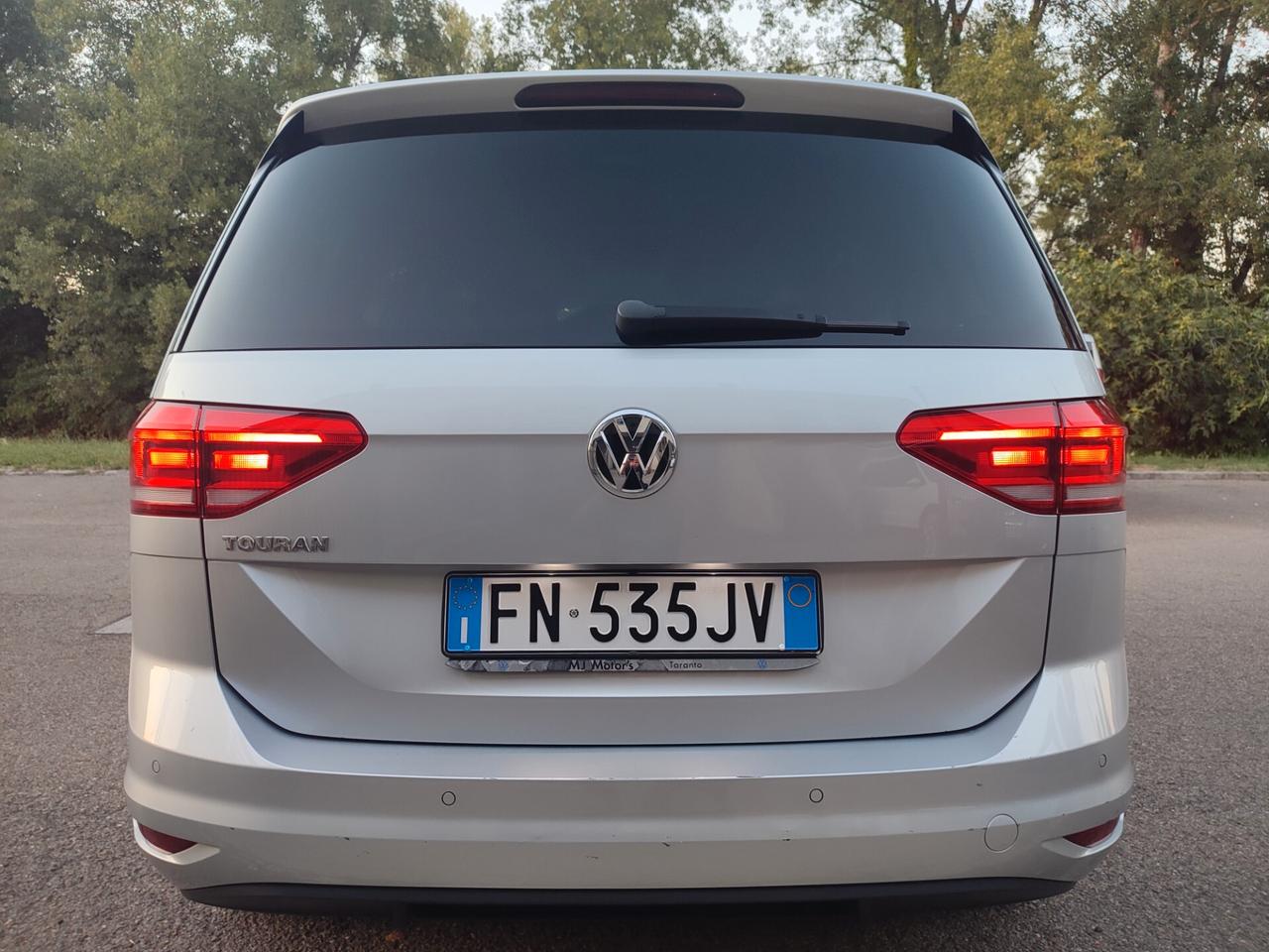 VOLKSWAGEN TOURAN 2018 DIESEL 7POSTI EURO6 POCHI KM NUOVA