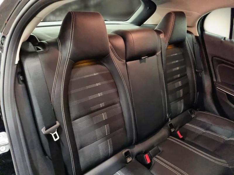 MERCEDES-BENZ GLA 180 SPORT AUTO CROSSOVER