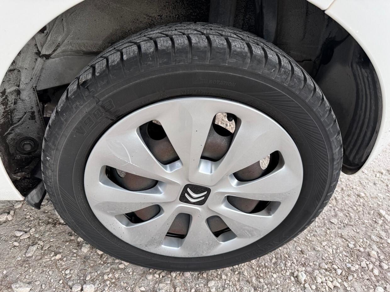 Citroen C1 VTi 72 S&S 5 porte Shine