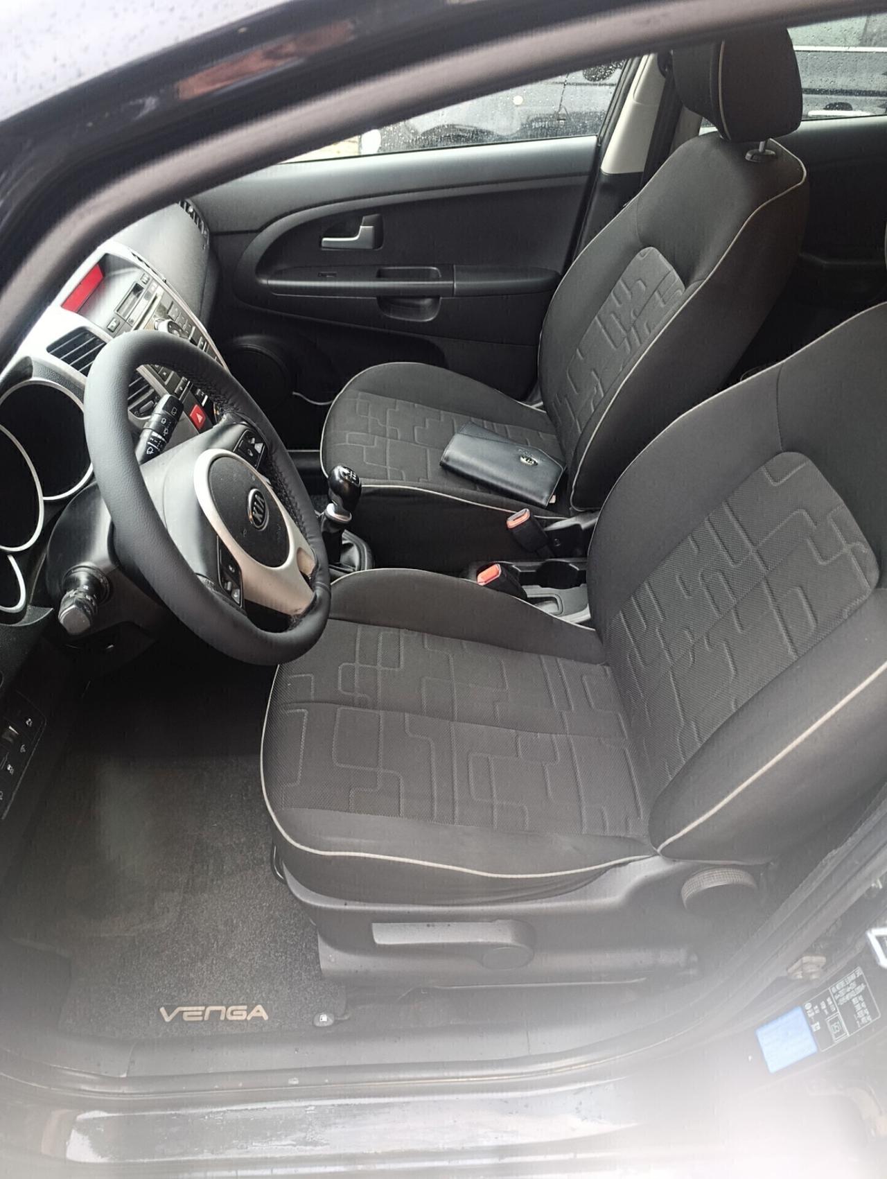 Kia Rio 1.4 CRDi WGT 5p. EX