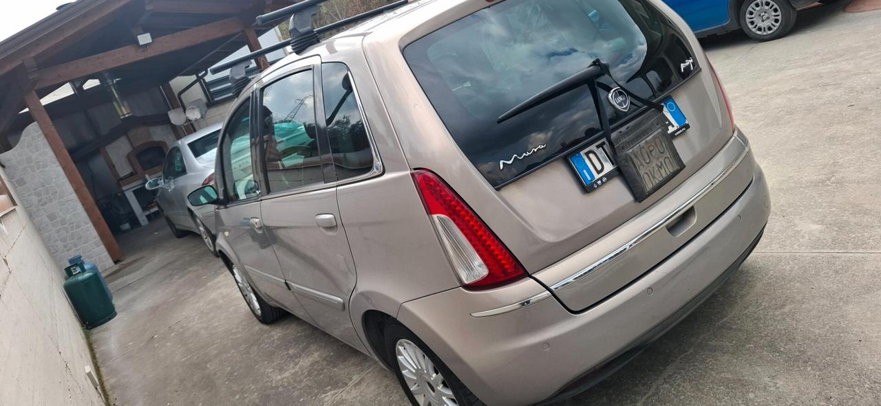 Lancia MUSA 1.6 Multijet Oro Plus