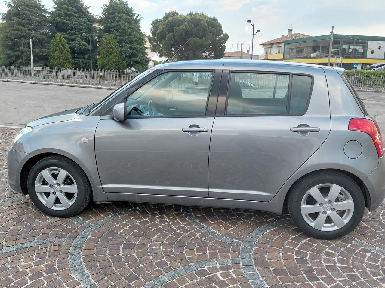 Suzuki Swift 1.3 GPL 5p. GL Safety Pack