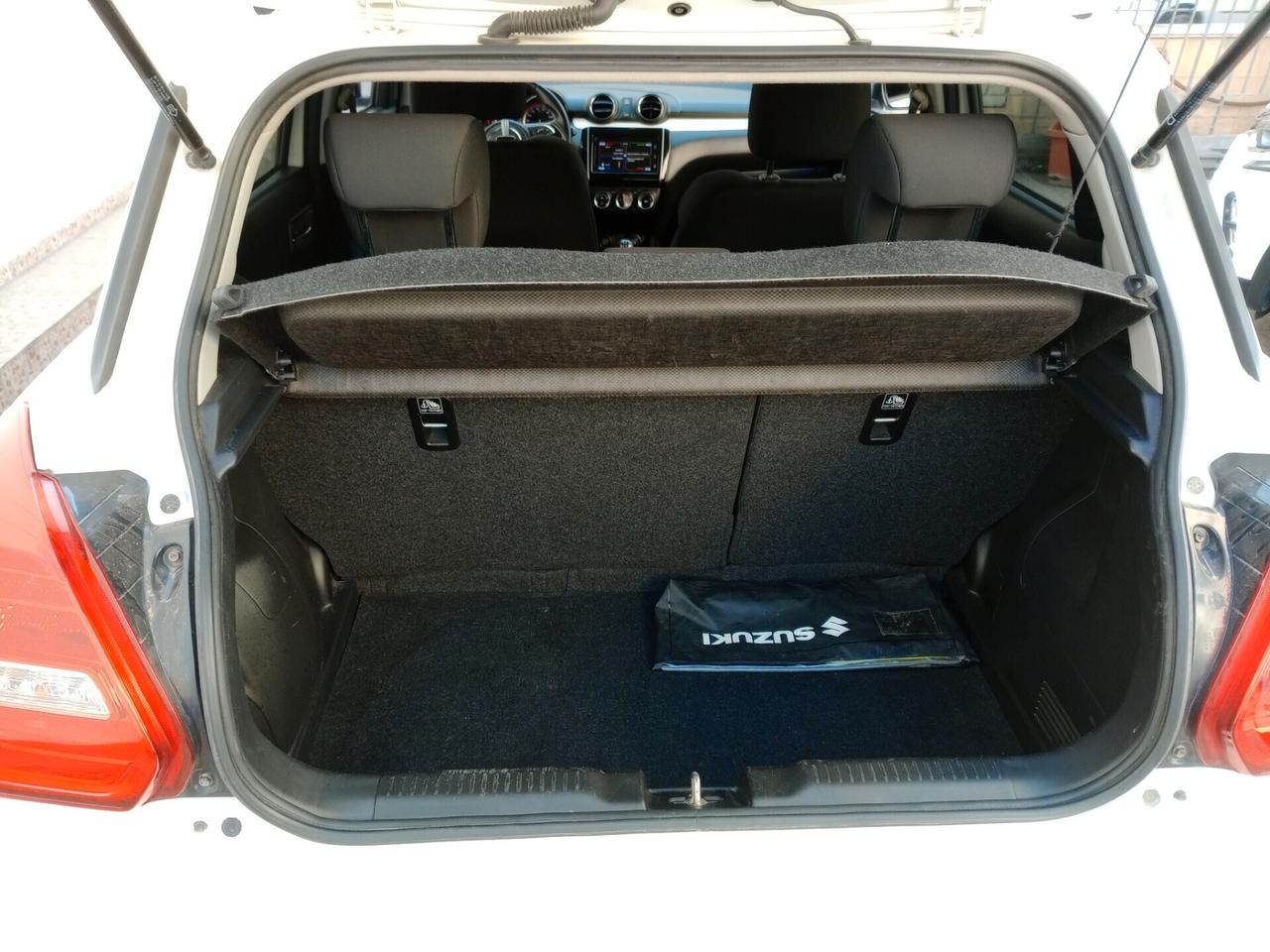 Suzuki Swift 1.2 Hybrid Top