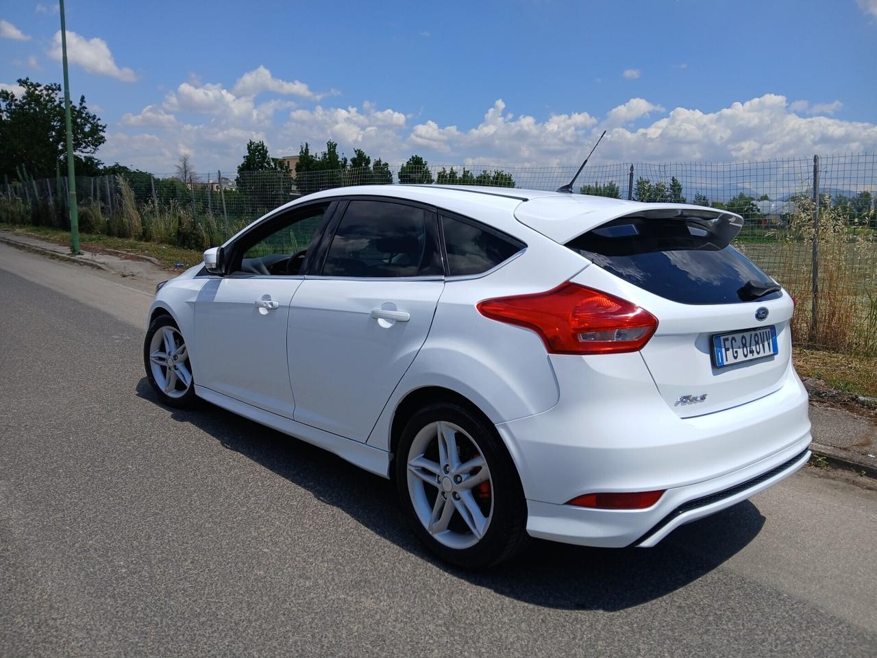 Ford Focus 1.5 TDCi 120 CV Start&Stop ST Line