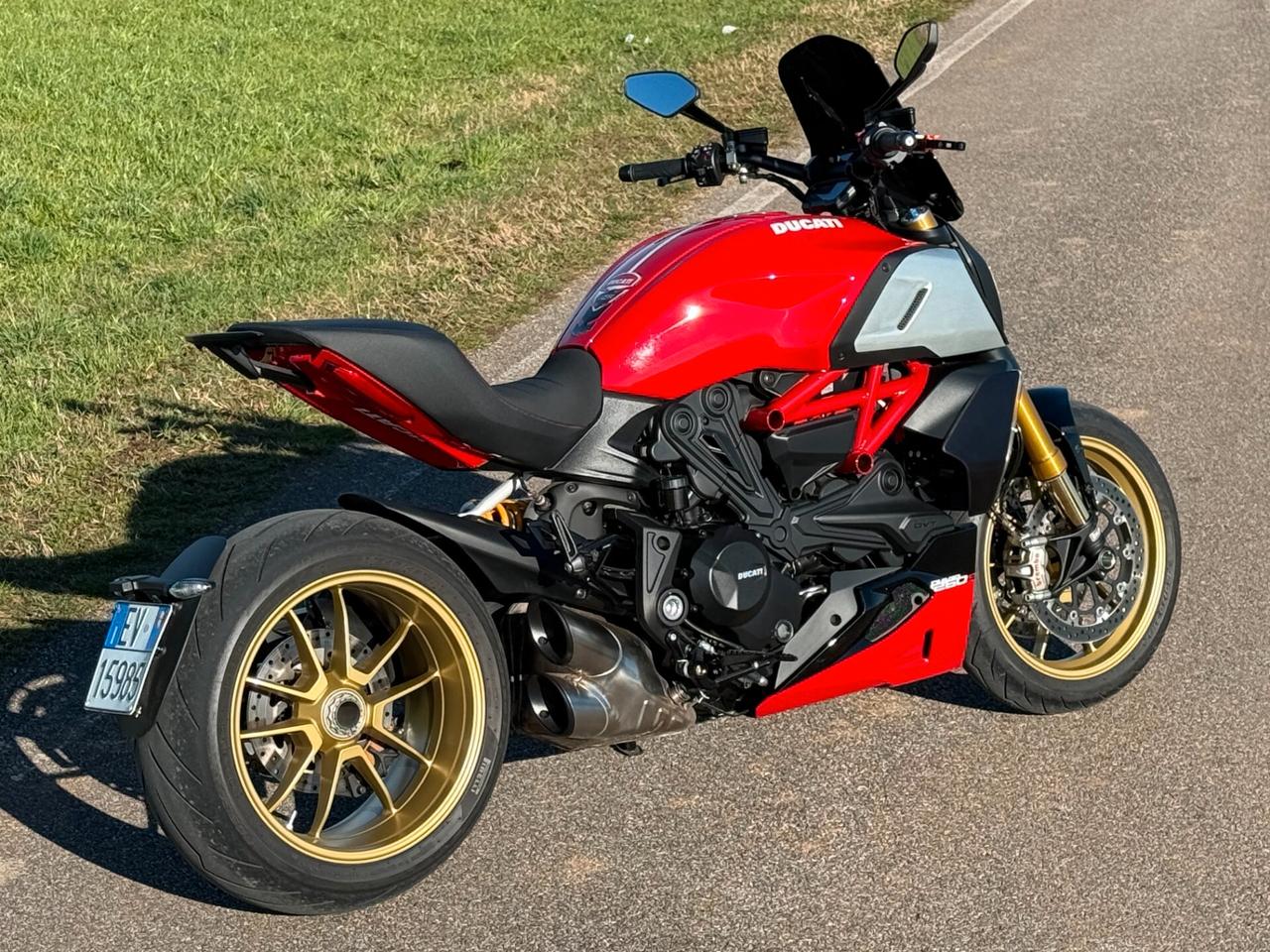 Ducati Diavel 1260 S "RED - GOLD WHEELS - KM 5200 TG DUCATI"