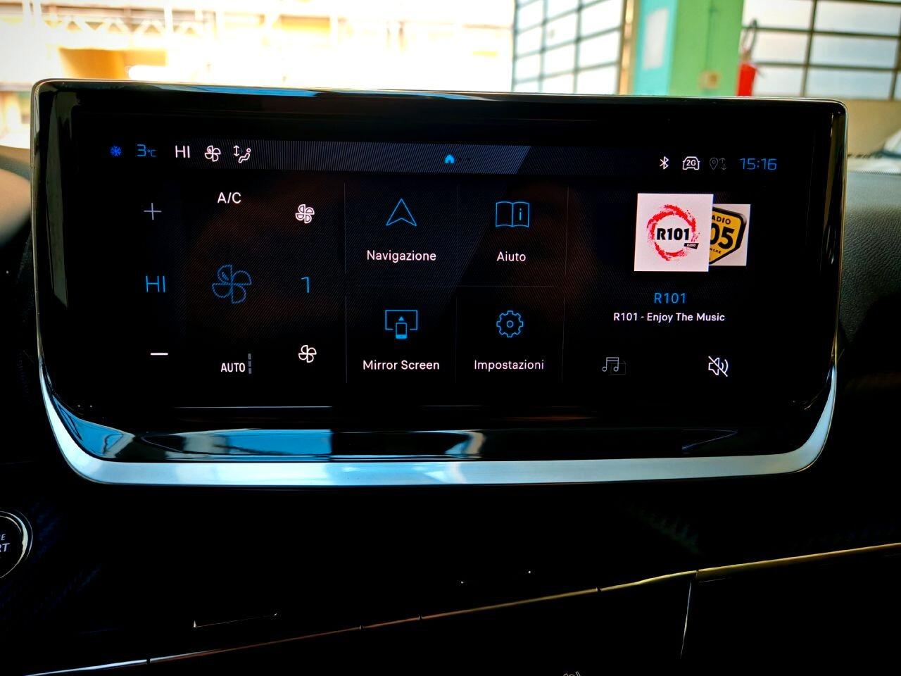 Peugeot 2008 Allure 1.2 Pack Navi 100cv