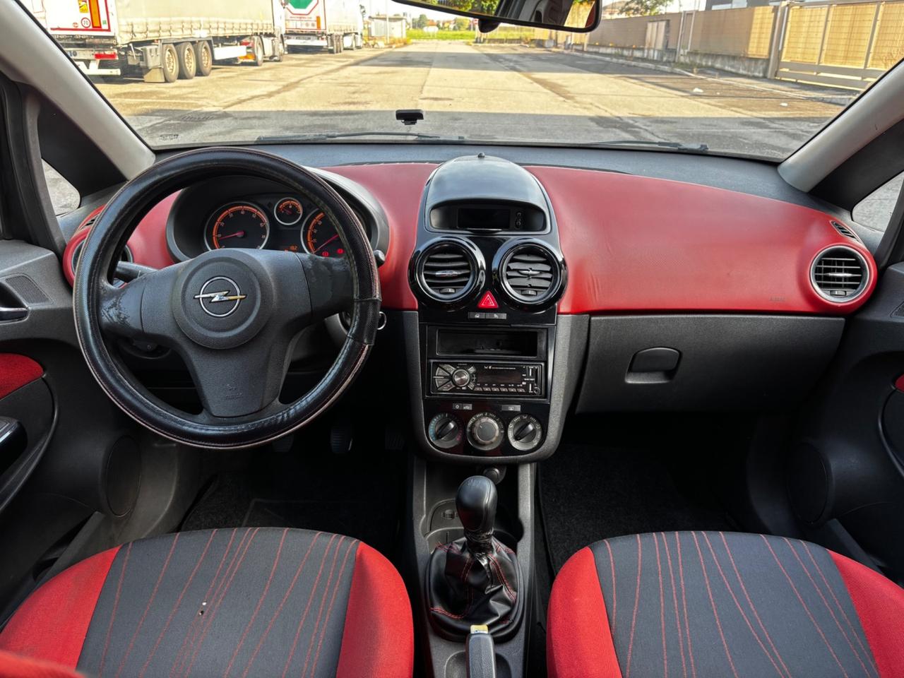 Opel Corsa 1.2 5 porte Enjoy