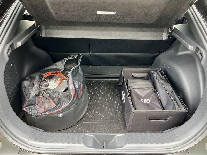 Toyota C-HR+ BEV 77 kWh Premium AWD-i