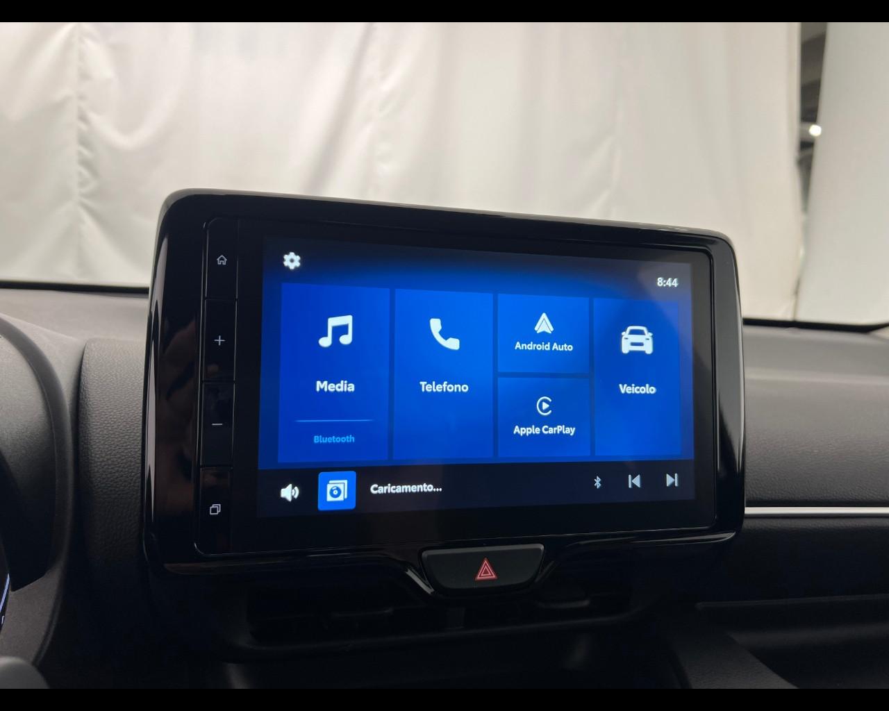 TOYOTA Yaris 1.5h Trend