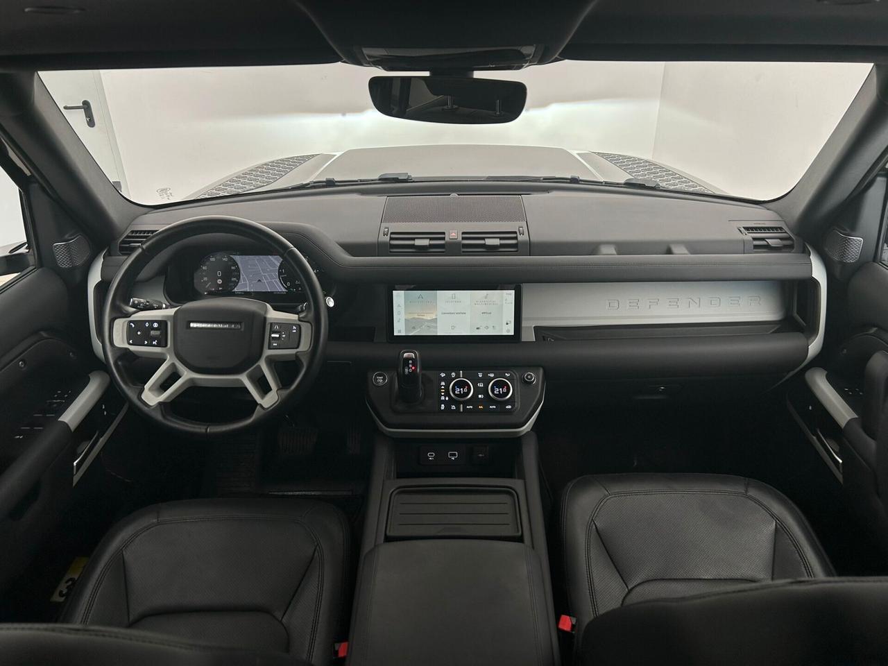 Land Rover Defender 110 3.0D I6 200 CV AWD Auto SE
