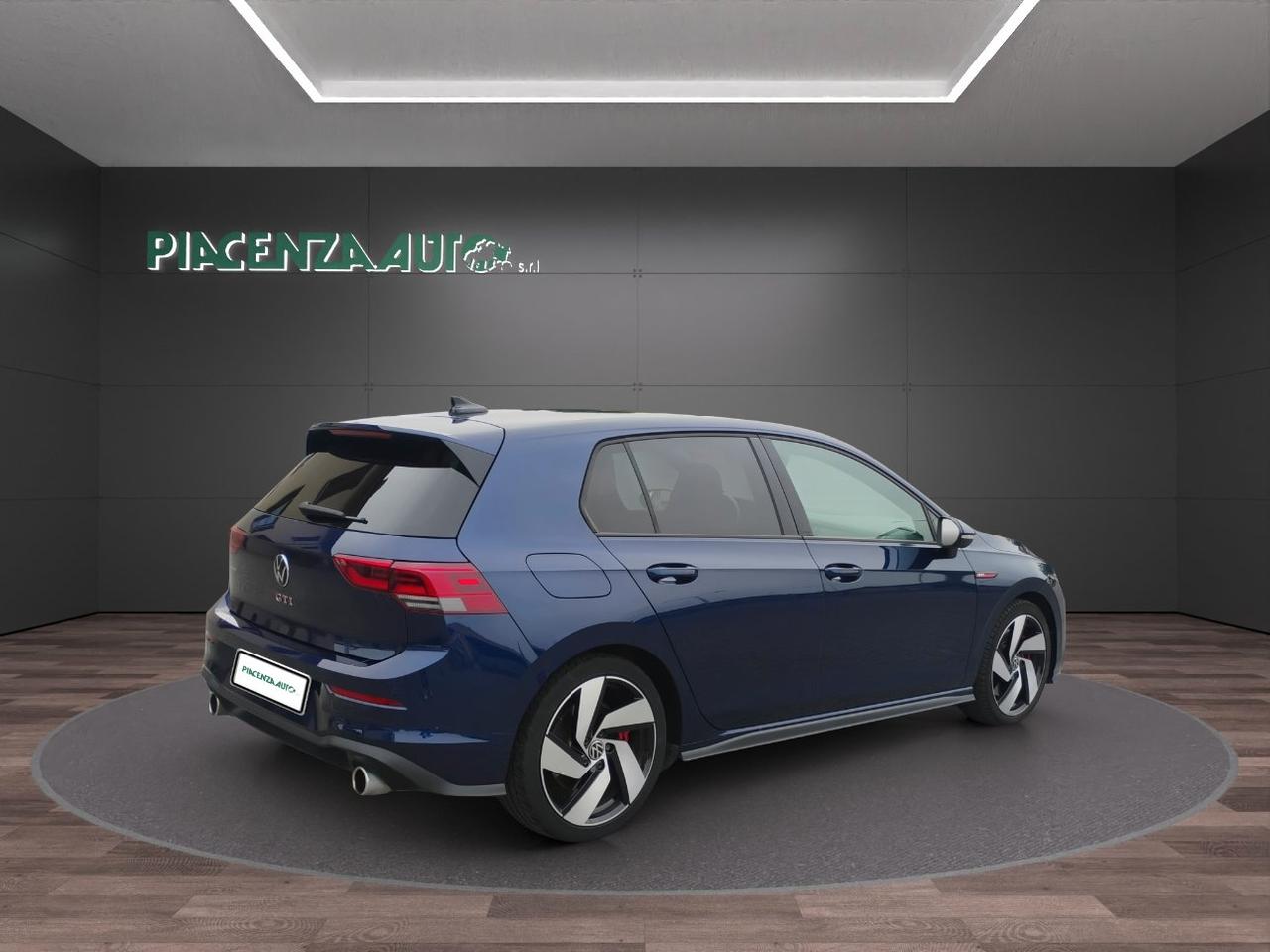 Volkswagen Golf 2.0 tsi GTI 245cv dsg