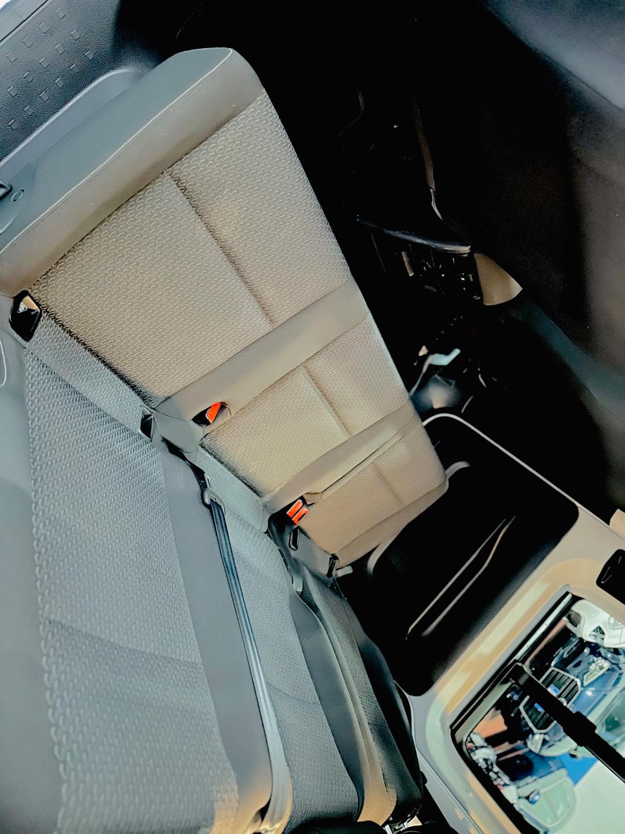 Volkswagen Caddy 2.0 TDI 102 CV Comfortline