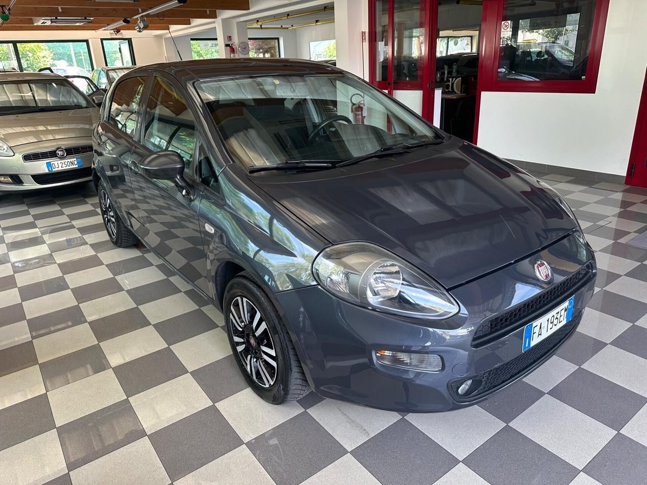 Fiat Punto 1.3 MJT II 75 CV 5 porte Lounge