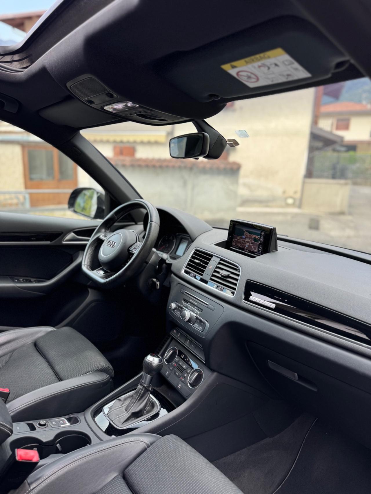 Audi Q3 2.0 TDI 150 CV sline quattro S tronic Sport